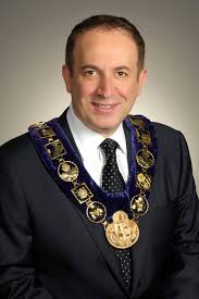 图9：大多伦多地区旺市（Vaughan）市长Maurizio